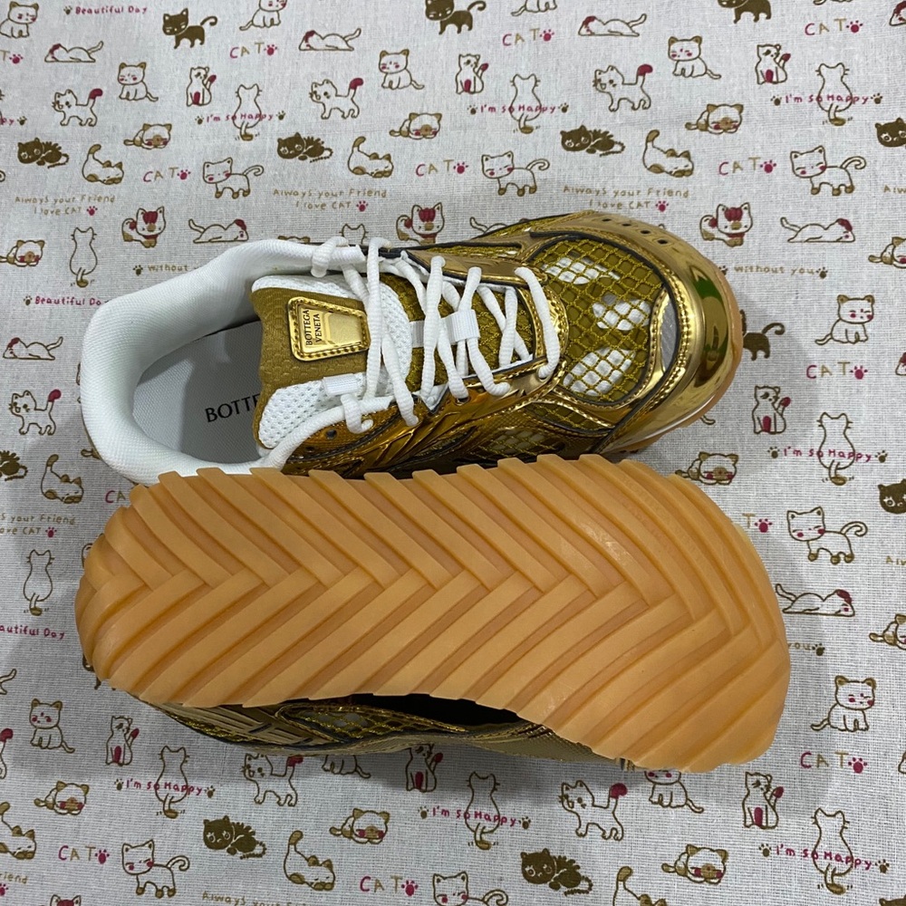 Bottega Veneta Metallic Gold Runner Sneakers - Picture 9 of 9